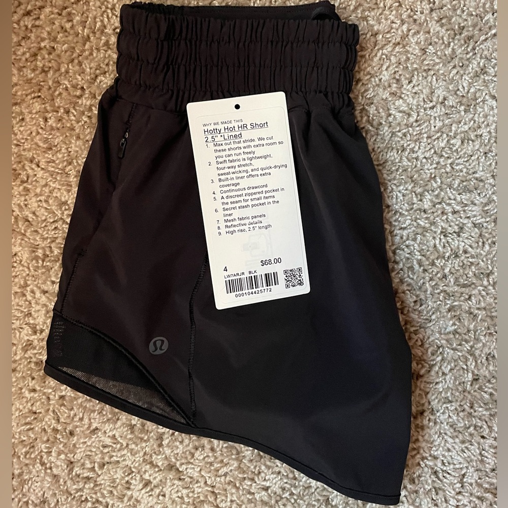 hotty hot 2.5’ lined 🔥 SIZE 4